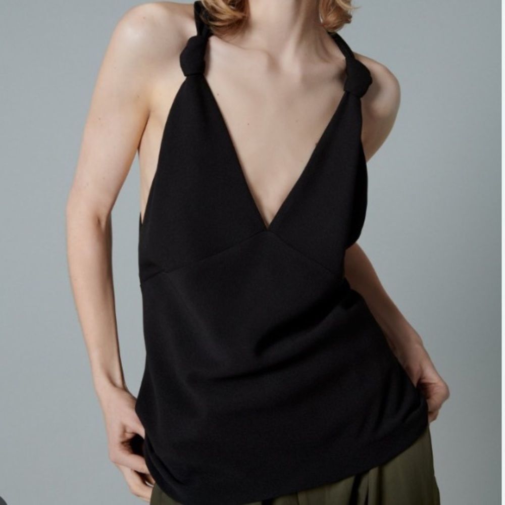 Zara Black Sleeveless Knot Strap Halter Top M